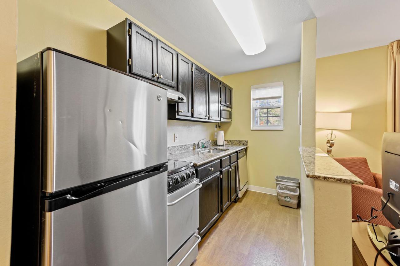 Extended America - Atlanta - Northlake Hotel 2*