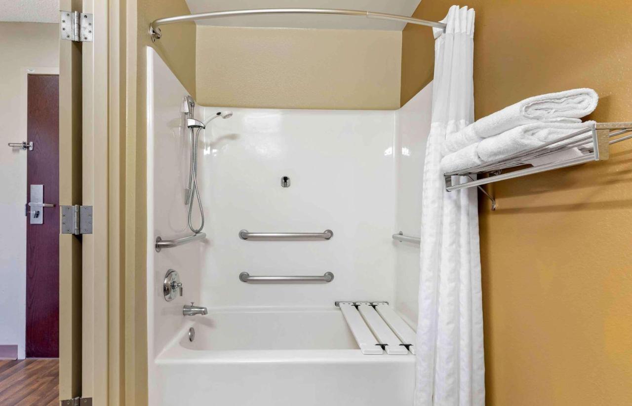 Extended America - Atlanta - Northlake Hotel 2*