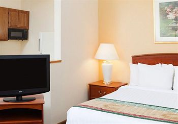 Extended America - Atlanta - Northlake Hotel 2*